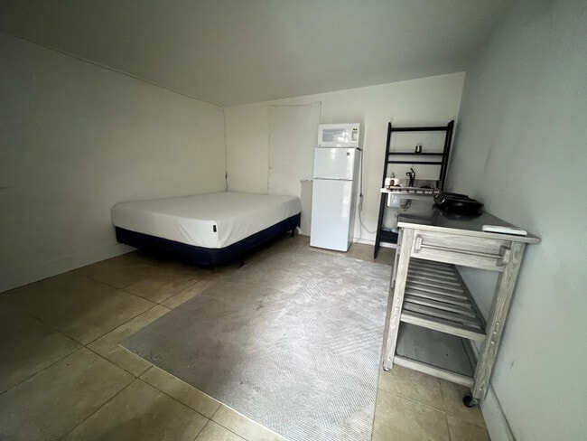 11XX SW 24th Ave
