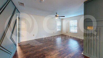 1524 Hilltop Dr in Garland, TX - Building Photo - Building Photo