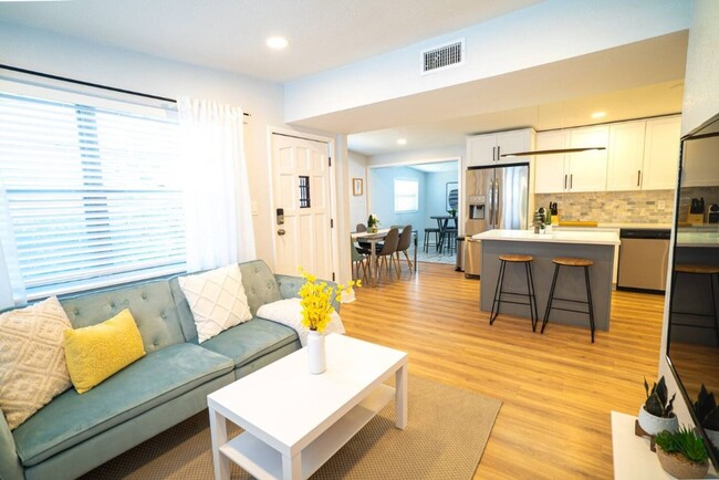 4220 W Nassau St in Tampa, FL - Building Photo - Building Photo