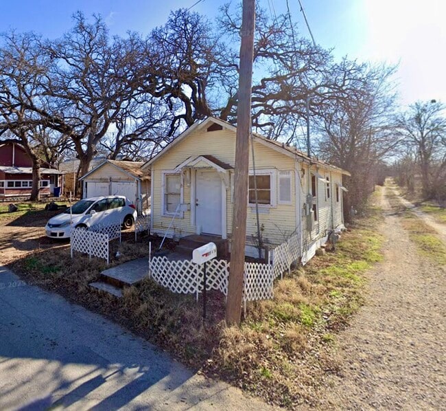 property at 909 4th St
