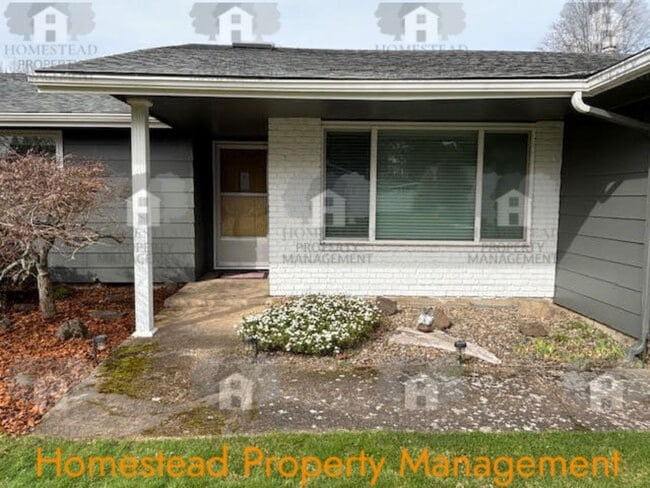 5327 Queens Ave NE in Keizer, OR - Building Photo - Building Photo