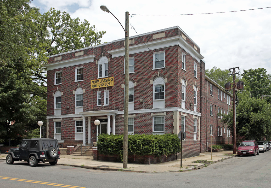 2700 Idlewood Ave in Richmond, VA - Building Photo