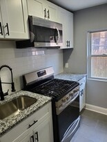 1316 W Lippincott St