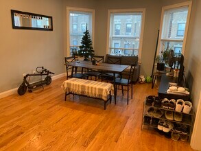 186 Kelton St, Unit 3 in Boston, MA - Foto de edificio - Building Photo