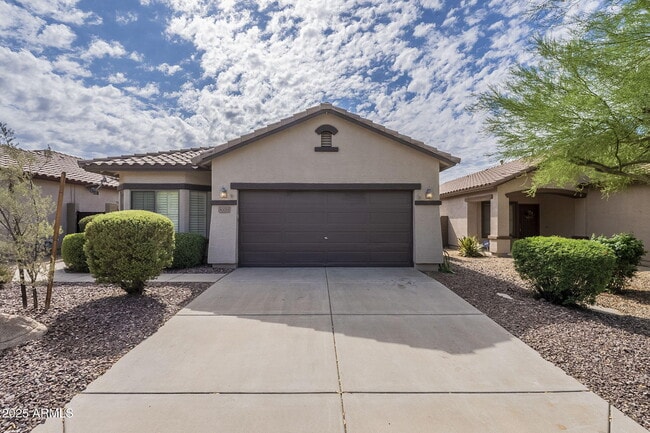 property at 40035 N Patriot Way