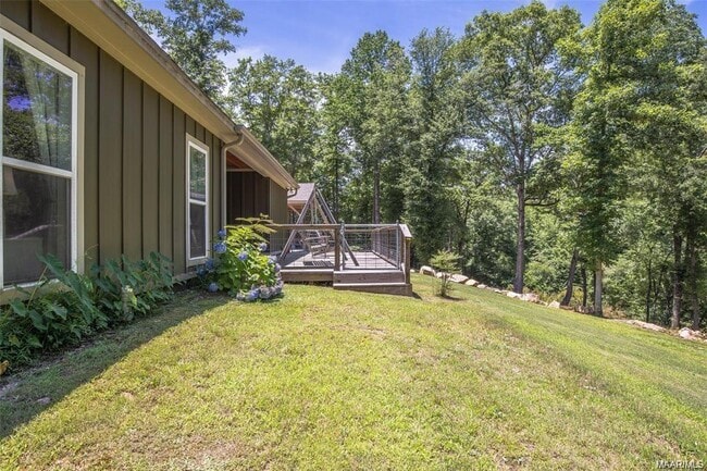 71 S Tallassee Dr in Tallassee, AL - Building Photo - Building Photo