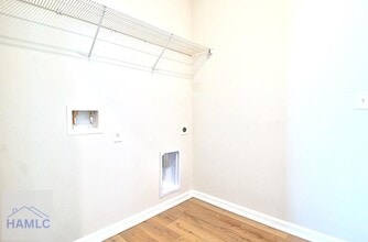 232 Flagler Dr, Unit 302 in Savannah, GA - Building Photo - Building Photo