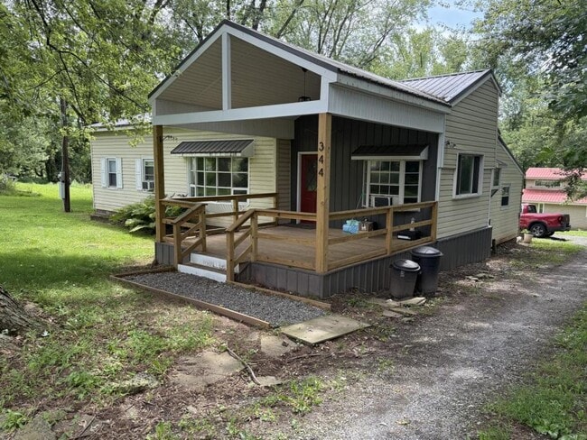 property at 344 W Juniata Pky