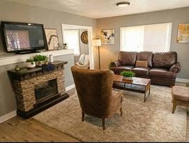 8401 Plymouth St in Oakland, CA - Building Photo