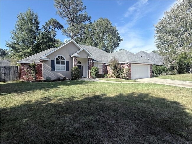 property at 1245 Sycamore Pl