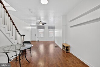 1551 S Chadwick St in Philadelphia, PA - Building Photo - Building Photo