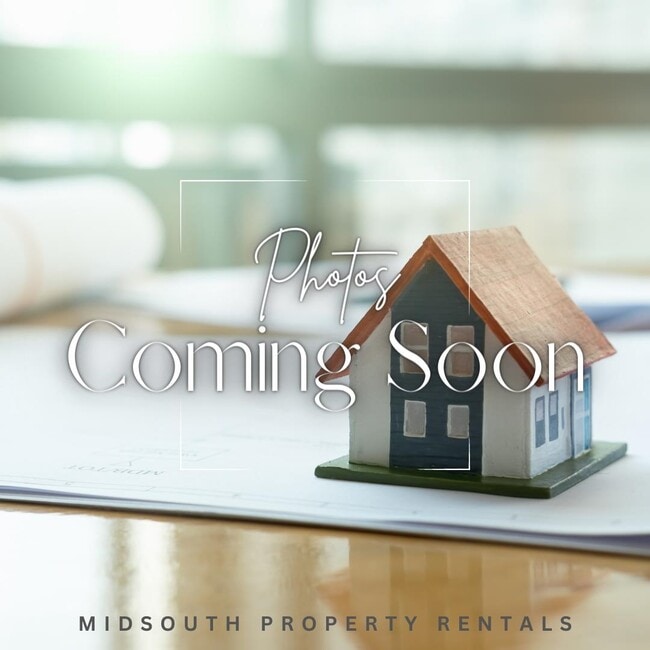 property at 4 N Holmes St
