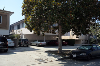 1129 S Sherbourne Dr in Los Angeles, CA - Building Photo - Building Photo