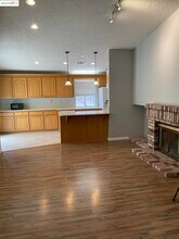 1741 Gateway Dr in Oakley, CA - Building Photo - Building Photo