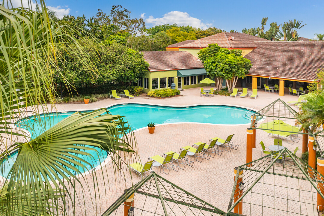 Indian Hills FL in Boynton Beach, FL - Foto de edificio