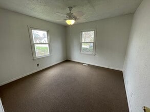 921 NW D St in Richmond, IN - Building Photo - Building Photo