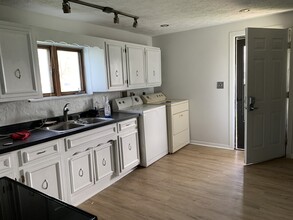 607 S Georgia St in Sheridan, IN - Building Photo - Building Photo