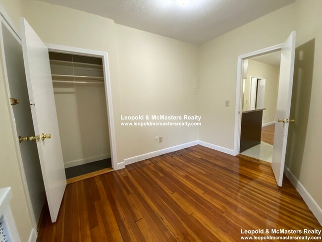 1132 Commonwealth Ave