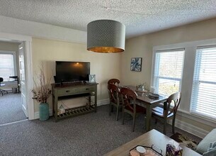 429 W Ann Arbor Trl, Unit 429 in Plymouth, MI - Building Photo - Building Photo