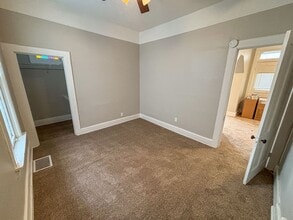 2214 S 15th St in Omaha, NE - Building Photo - Building Photo