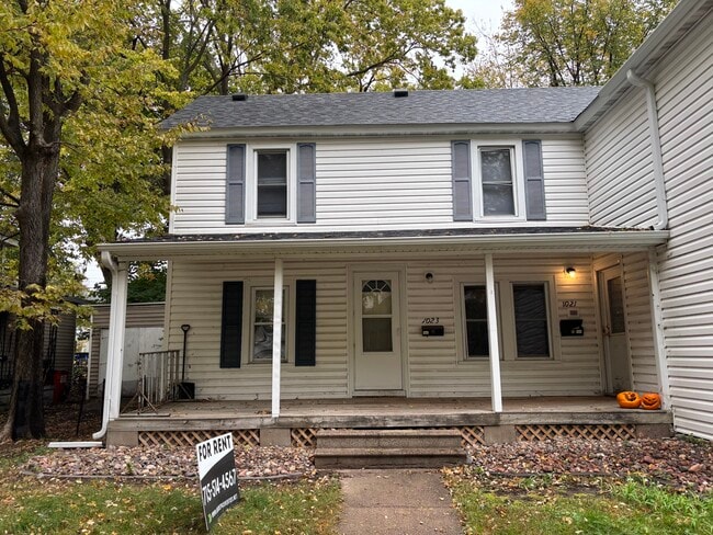 1021 2nd Ave
