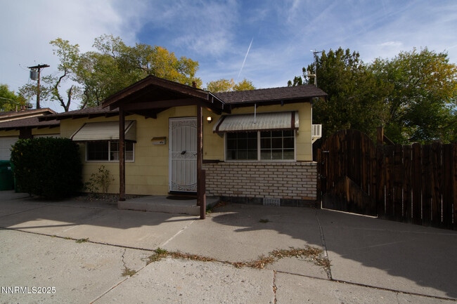 1325 Carlin St in Reno, NV - Building Photo - Building Photo