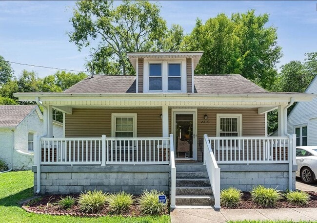 property at 2215 Albion St