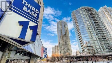 5 Mariner Terrace in Toronto, ON - Building Photo - Building Photo