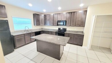 4741 Coral Castle Dr. in Kissimmee, FL - Building Photo - Building Photo