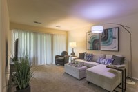 Mill Creek Gardens in Gaithersburg, MD - Building Photo - Interior Photo