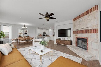 150 Jasmine Cove in Kyle, TX - Building Photo - Building Photo