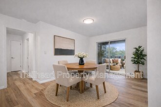 8300 Robinson St in Overland Park, KS - Building Photo - Building Photo