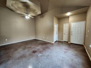 228 Anne Louise Dr in New Braunfels, TX - Building Photo - Building Photo