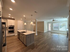 707 Marion Dr in Matthews, NC - Building Photo - Building Photo