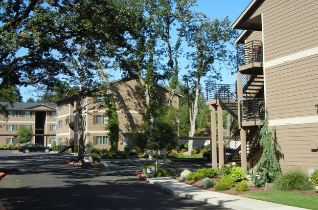 The Arboretum in Salem, OR - Building Photo - Building Photo