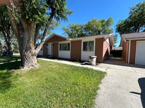 805 North Point Cir in Riverton, WY - Building Photo - Building Photo