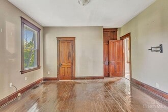 3498 Boudinot Ave in Cincinnati, OH - Building Photo - Building Photo