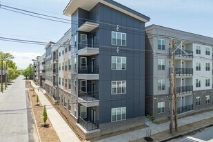 The Eclipse in Russell in Louisville, KY - Building Photo
