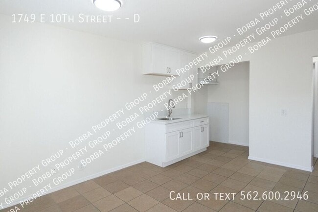 1749 E 10th St in Long Beach, CA - Building Photo - Building Photo