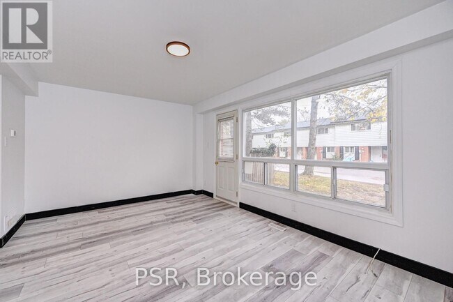 532 Sunnydale Pl in Waterloo, ON - Building Photo - Building Photo