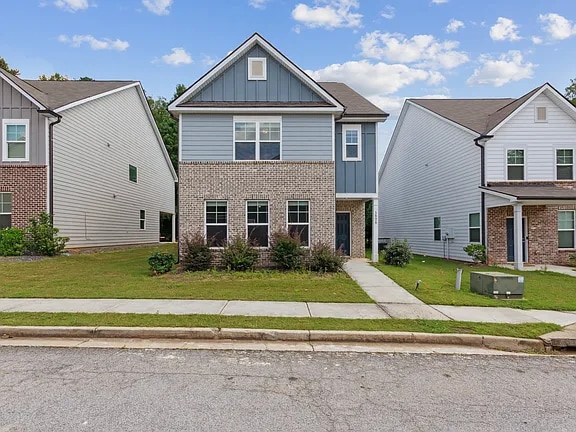 1828 Laurel Green Way in East Point, GA - Building Photo - Building Photo