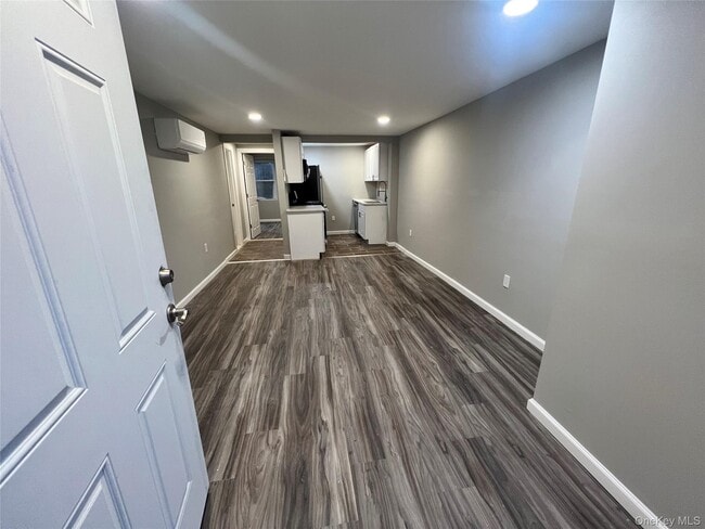 property at 99 S Hamilton St