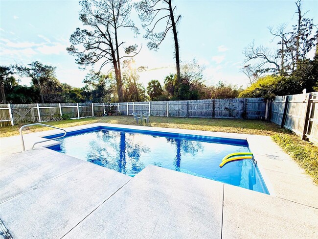 3900 W 17th St in Panama City, FL - Building Photo - Building Photo