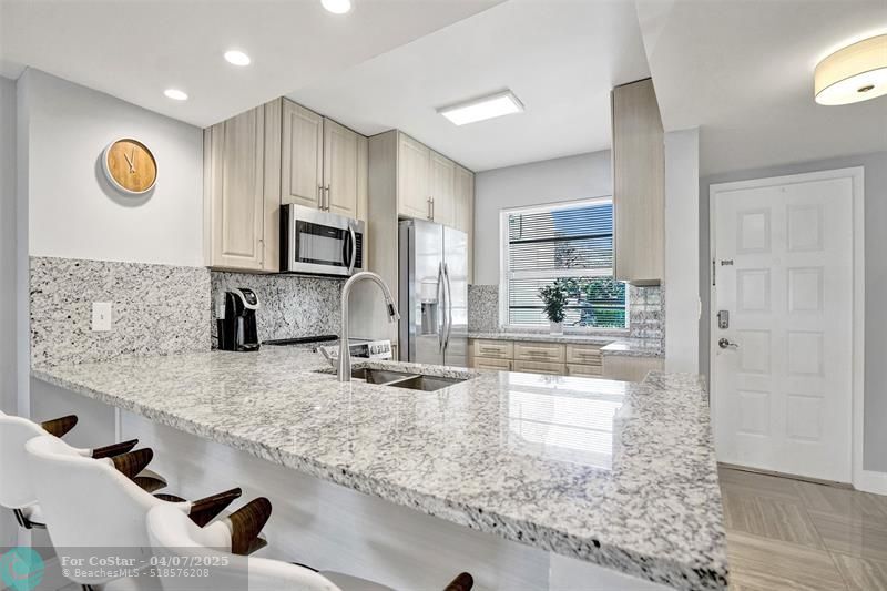 4091 Cypress Reach Ct in Pompano Beach, FL - Building Photo