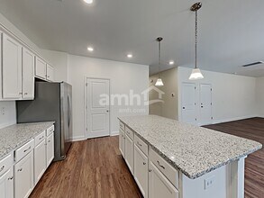 1018 Bentley Pl in Waxhaw, NC - Building Photo - Building Photo