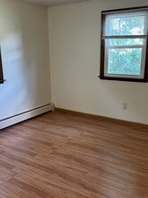 71 Deming Rd in Glastonbury, CT - Building Photo - Building Photo