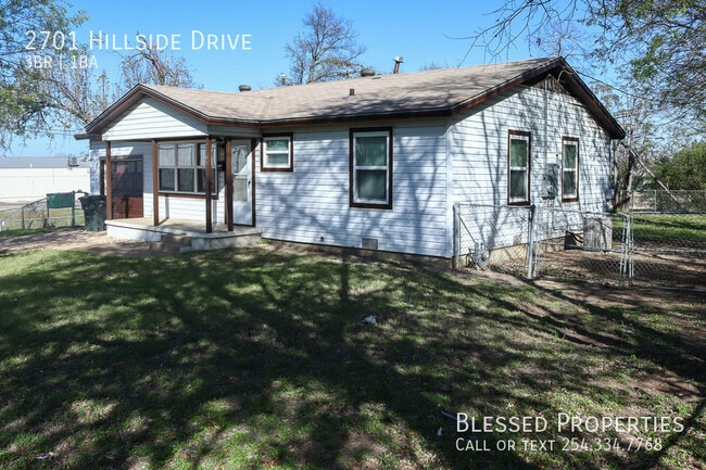 2701 Hillside Dr in Killeen, TX - Building Photo - Building Photo
