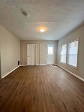 836 E 156th St in Cleveland, OH - Building Photo - Building Photo