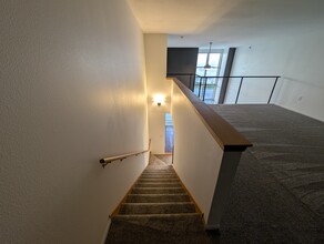 2121 S Kinnickinnic Ave, Unit 111 in Milwaukee, WI - Building Photo - Building Photo
