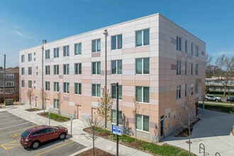 Lawrence + Austin Apartments in Chicago, IL - Building Photo - Building Photo